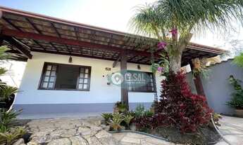 Imagem 2: Casa Linear com 04 Quartos, Piscina, Churrasqueira e Terreno com 360 m² no Melhor Ponto de