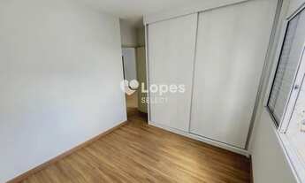 Imagem 7: Apartamento 02 quartos com armários, sala, varanda, cozinha com armário, 02 vagas de garag