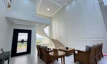 Imagem 4: Belíssima Casa de esquina localizada em Bairro Nobre, espaços amplos para total conforto