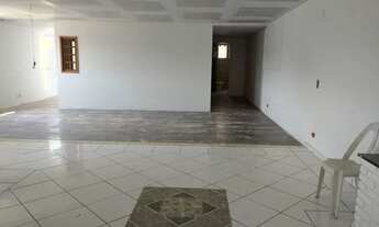 Imagem 4: ALUGO CASA ÓTIMA LOCALIZAÇÃO NA AVENIDA TENENTE MAQUES EM POLVILHO CAJAMAR-SP