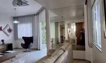 Imagem 5: Casa de condomínio para aluguel com 200 metros quadrados com 4 quartos