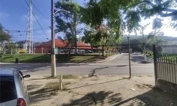 Imagem 4: Duas Lojas , Apartamento com varanda e 2 terrenos