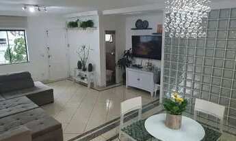 Imagem 2: Casa com 3 suítes, 3 vagas, bairro Jardim da Saúde