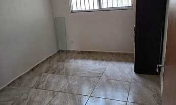 Imagem 7: Alugo excelente casa em condomínio fechado na Cidade Ocidental