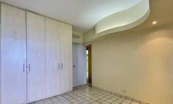 Imagem 7: Apartamento para venda com 218 metros quadrados com 4 quartos