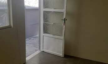 Imagem 3: Casa de vila térrea para aluguel tem 36 metros quadrados com 1 quarto