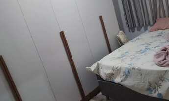 Imagem: Procuro moça para dividir despesas