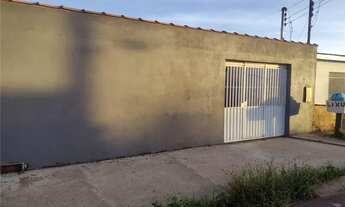 Imagem 2: Casas Recém Reformada e com Amplo Espaço