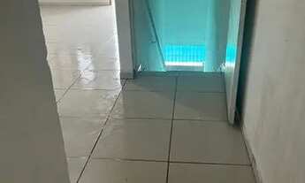 Imagem 7: Alugo uma casa em um duplex