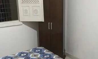 Imagem 3: Alugasse quarto na coroa do meio