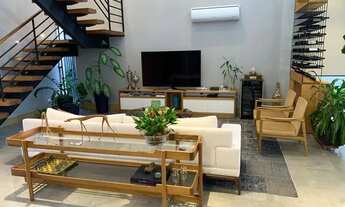 Imagem 2: Casa em condomínio fechado, 350 m² com 4 quartos, alto padrão