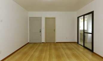 Imagem 2: Apartamento com 3 Quartos para Alugar no bairro Centro com 103m²