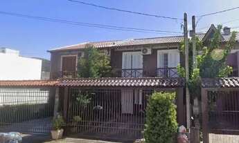 Imagem: Casa no bairro Hípica - 3 dormitórios