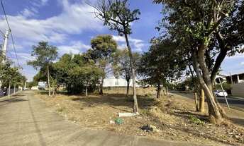 Imagem 4: Terreno/Área Mista, Bairro Jardim Califórnia, Zona Sul de Ribeirão Preto/SP
