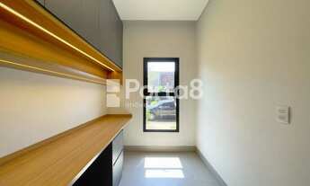 Imagem 4: Residência Exclusiva: Conheça Esta Casa no Condomínio Village La Montagne!