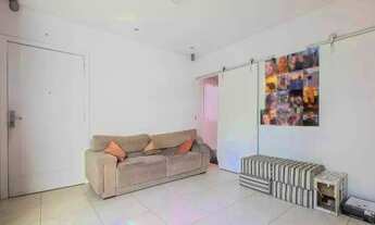 Imagem 5: Apartamento à venda em Pinheiros, São Paulo-SP: 3 quartos, 2 banheiros, 95m² de área