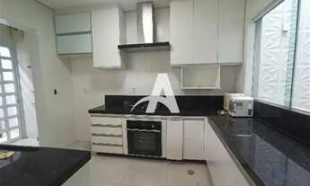 Imagem 4: Sobrado com 204,11m² 3 quartos à venda no bairro Bosque dos Buritis