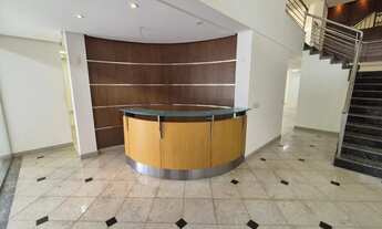 Imagem 2: SALA COMERCIAL 371 m² - LOCADA - RENDA MENSAL IMEDIATA - SANTA MÔNICA / UBERLÂNDIA