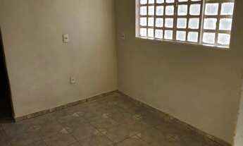 Imagem 4: ALUGO CASA NA QNE 29