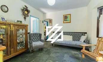 Imagem 2: Casa de 300 metros construída no terreno de 620 metros ,6 dormitórios,4 banheiros,2 vagas