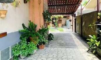 Imagem 2: Casa com três quartos sendo um suíte - 234m²