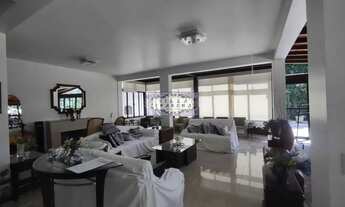 Imagem 4: EXCELENTE CASA TRIPLEX DE 297 M², 5 SUÍTES, 9 BANHS E 6 VAGAS, NO CONDOMÍNIO COMARY, TERES