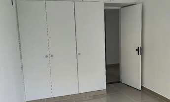 Imagem 3: Alugo apartamento reformado 2 quartos mais uma dependência