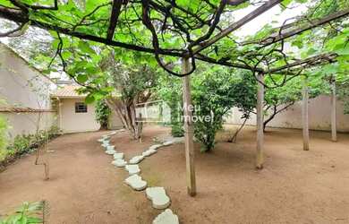 Imagem 6: Casa Comercial ou residencial Térrea para aluguel com 240 metros quadrados com 5 quartos