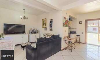 Imagem 3: Casa com 4 quartos, 1 suíte , vaga de garagem e churrasqueira à venda em Sarandi