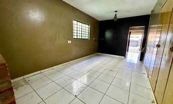 Imagem 4: CASA NO CENTRO DE TAQUARITUBA SP