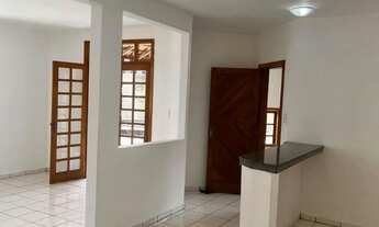 Imagem 2: Alugo/ Vendo casa no bairro Castália