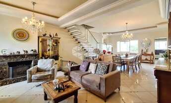 Imagem 7: Casa de alto padrão, com amplo terreno no bairro Rui Barbosa