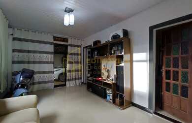 Imagem 7: Oportunidade Única: Casa 4 Quartos em São Francisco Serra, Perto da Praia!