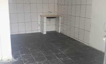 Imagem 4: Alugo barracão Quarto com aluguel por R$350 /mês