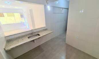 Imagem 4: Apartamento para venda tem 70 metros quadrados com 2 quartos em Laranjeiras - Rio de Janei