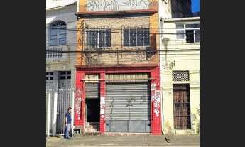Imagem: Prédio comercial de 3 pavimentos em Nazaré
