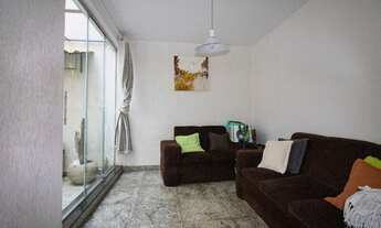 Imagem 7: OAlmeida, QSA 23, a melhor localização! Sobrado com 300m de área construída