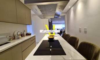 Imagem 6: Lindo apto todo reformado, com 3 suítes e 3 vagas no bairro Nova Petrópolis