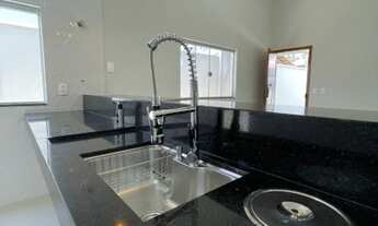 Imagem 6: Casa com excelente acabamento