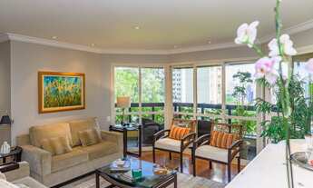 Imagem 2: Apartamento para venda tem 210 metros quadrados com 4 quartos em Vila Suzana - São Paulo