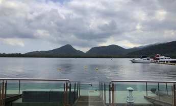 Imagem: Casa mobiliada em frente ao rio Bertioga