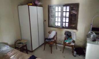 Imagem 6: 2,4 hectares em pasto com casa modesta