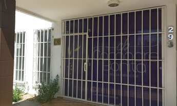 Imagem 6: Santa Clara -Aluga Casa Comercial no Bairro Ilhotas ao lado do café Viena