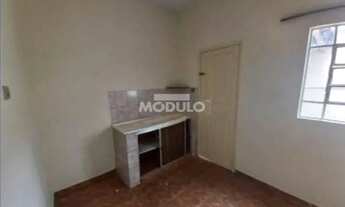 Imagem 3: Casa em Colônia Residencial para locação Bairro Martins