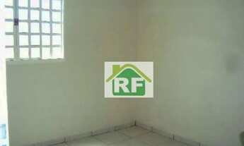 Imagem 4: Apartamento com 2 dormitórios para alugar, 49 m² por R$ 800,00/mês - Lorival Parente - Ter