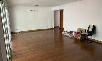 Imagem 5: Apartamento à venda na quadra da praia no Leblon