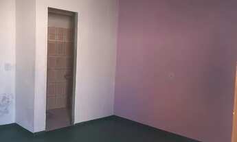 Imagem 2: Alugo kitnet a 50 metros do terminal itajai