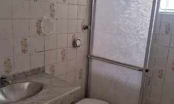 Imagem: Vende-se casa no maracanã