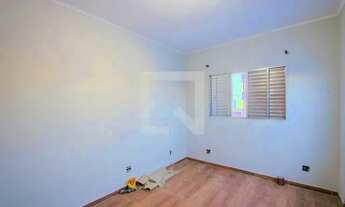 Imagem 2: Casa para Aluguel - Vila Luzita, 2 Quartos, 131 m2