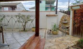 Imagem 5: Casa para aluguel e venda com 280 m2 com 4 quartos em Lagoa - Macaé - Rio de Janeiro